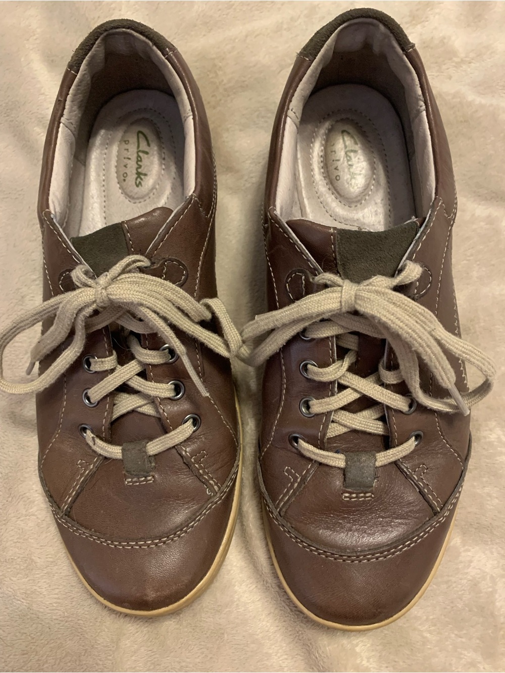 Clarks Brown Leather Women’s Casual Retro Sneakers with Cream Laces